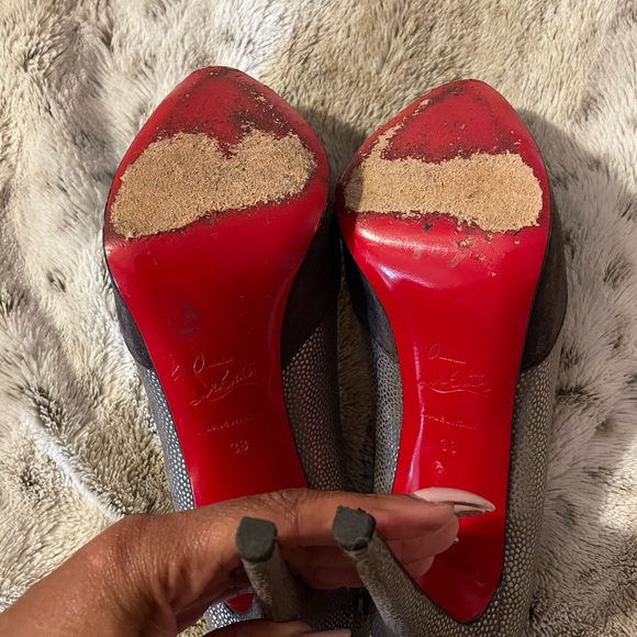 Authentic Christian Louboutin Maggie Pumps - Picture 5 of 7